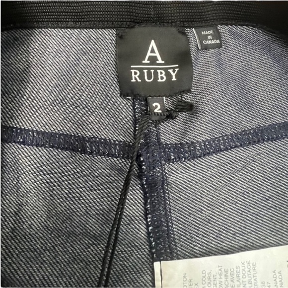 NWT A Ruby Denim Knit Tricot Jean Jeggings - Size 2 - Picture 7 of 10